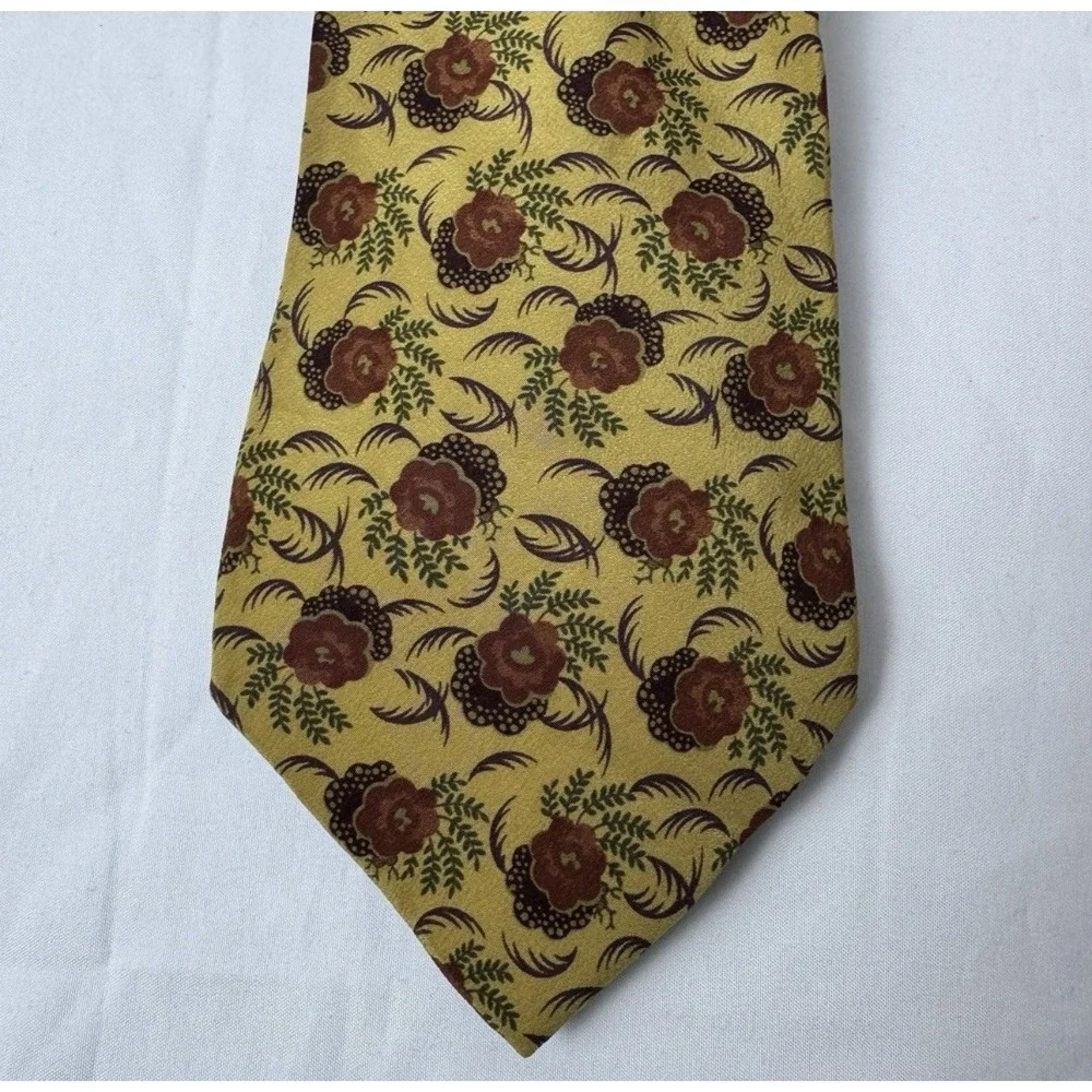 Chaps Ralph‎ Lauren Silk Floral Tie Yellow Gold With Flower Print Retro Formal